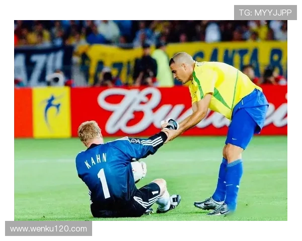 以罗纳尔多阿福头形象走红网络背后的故事与文化解读深度解析现象