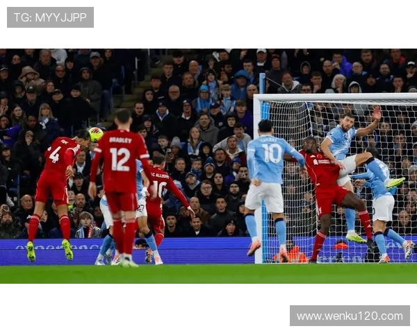 欧冠战报豪门激战逆转绝杀点燃晋级悬念风暴上演巅峰对决书写传奇篇章 - 副本 (4) - 副本