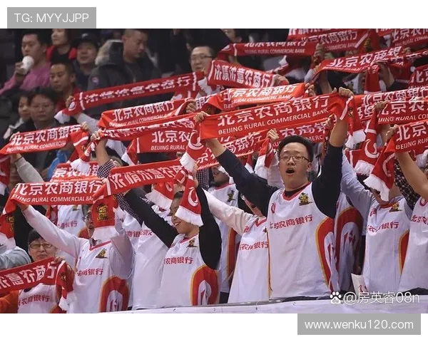 砥砺前行国足再启世界杯荣耀征程全民期待梦想绽放时刻五年拼搏铸辉煌 - 副本 (4) - 副本