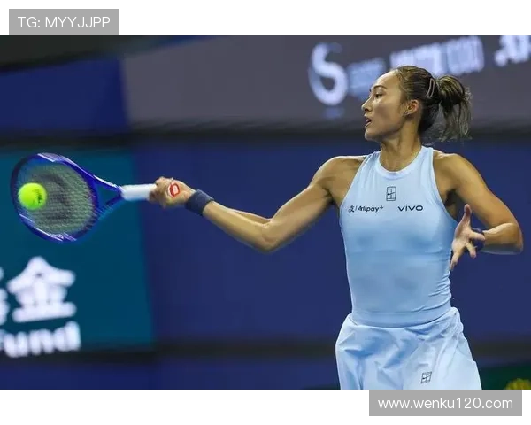 郑钦文强势崛起征战国际赛场 展现中国网球新生力量 - 副本 (5)