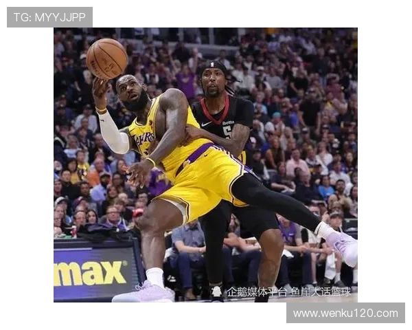 NBA季后赛最新战况揭晓明星球员表现精彩对决引发热议 - 副本 - 副本